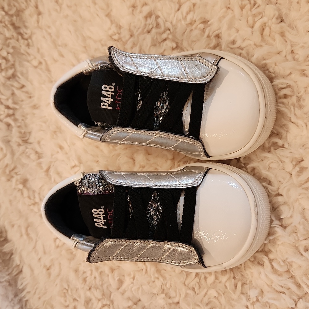 P448 Kids Sneakers (velcro)